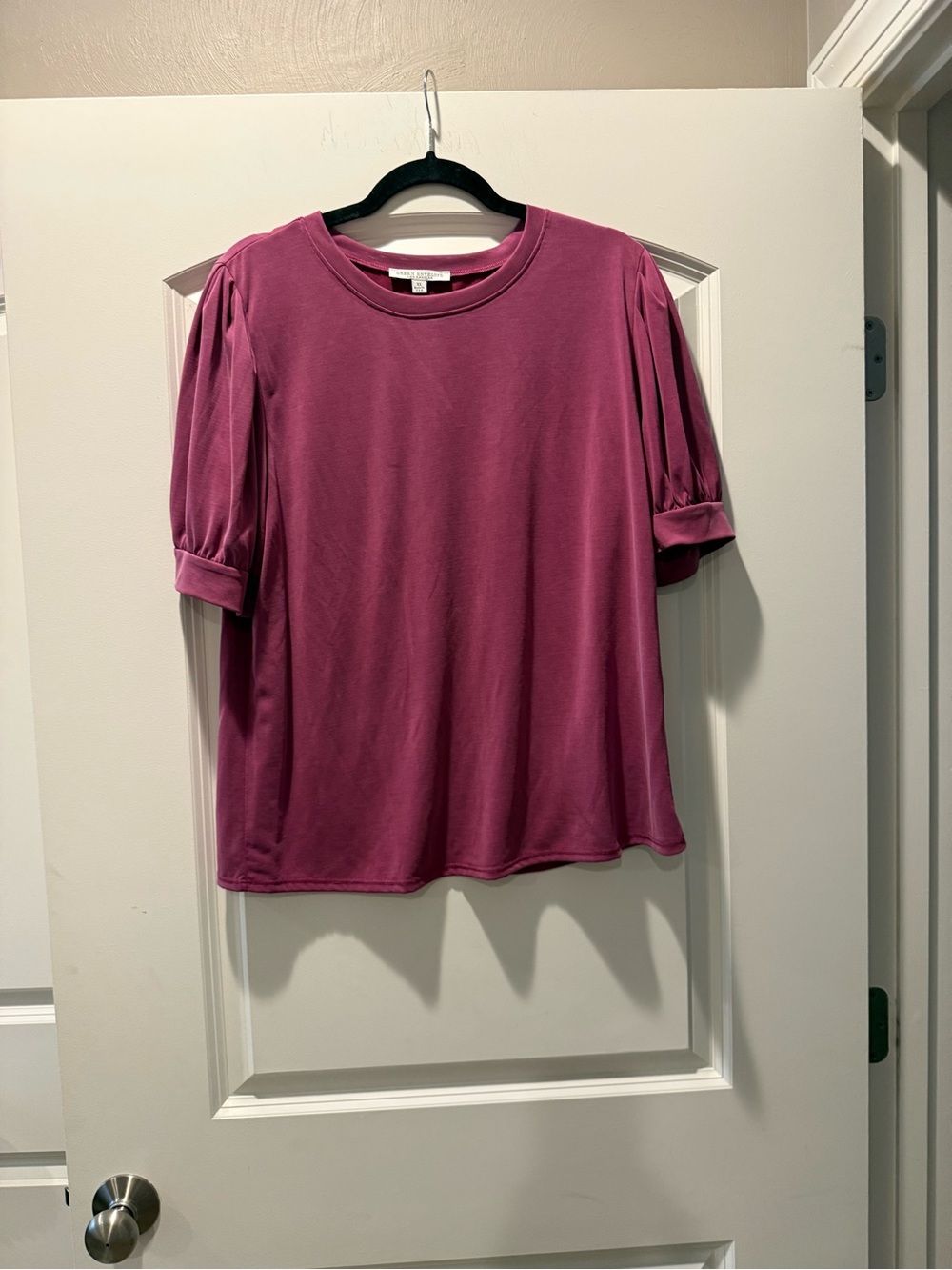 Green Envelope Plum Puff Sleeve Knit Top